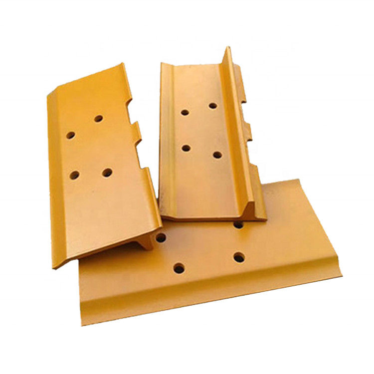Excavator Track Shoes in Dubai Doosan DH55 Earth Moving Machinery